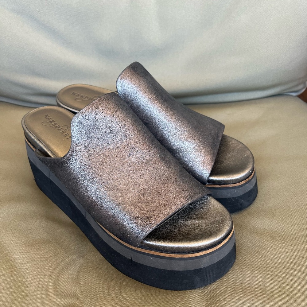 Naked Feet Flow Wedge Slide Sandals size 9.5
